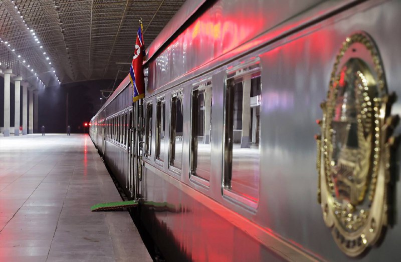 金正恩于当地时间9月1日乘专列离开平壤，启程访华