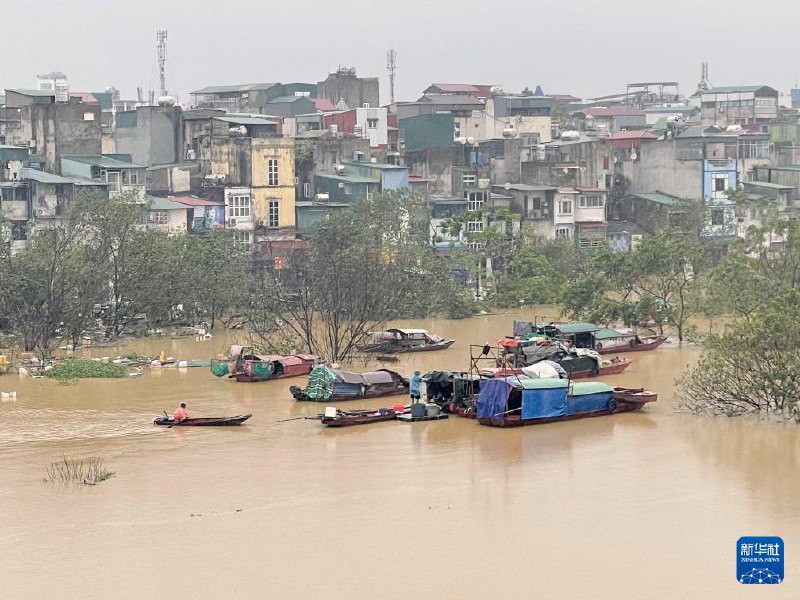 越南农业与农村发展部称，截至11日17时30分，台风“摩羯”及其后续影响在越南已造成179人死亡、145人失踪