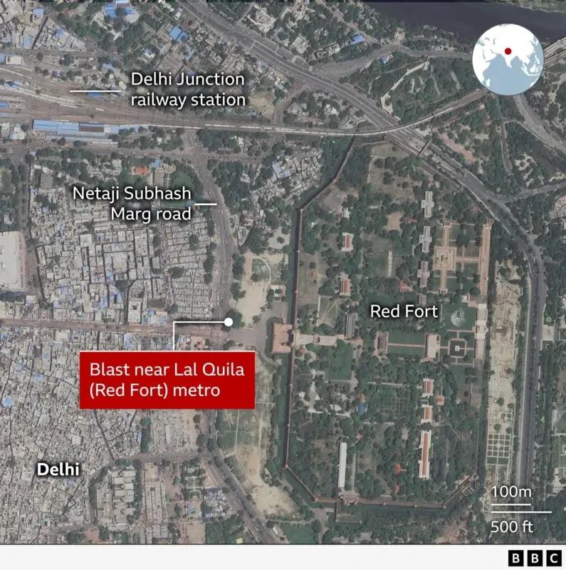 印度首都新德里著名旅游景点红堡附近11月10日18时52分发生汽车爆炸，造成至少10人死亡、30人受伤