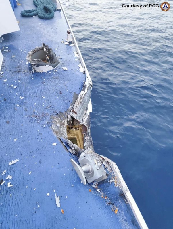 中国和菲律宾19日相互指责对方在南海撞击船只