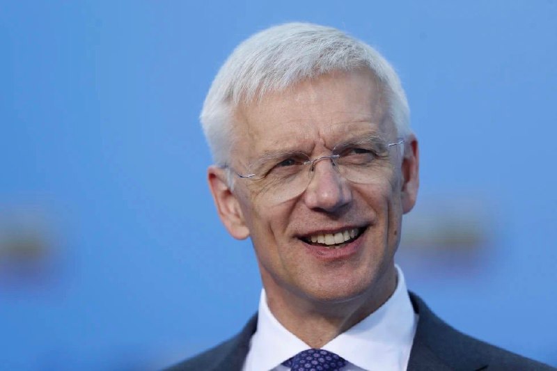 拉脱维亚总理克里什亚尼斯·卡林什14日宣布辞职