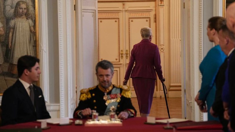 丹麦女王玛格丽特二世14日签署退位声明，腓特烈王储成为新一任丹麦国王腓特烈十世