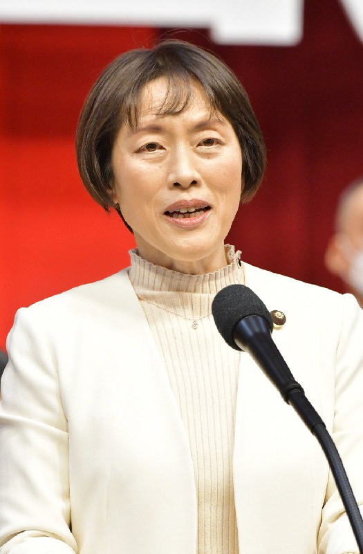 日共二十九大1月18日选举出中央委员会委员，“全员一致”选出政策委员长田村智子接替志位和夫，当选中央委员会委员长