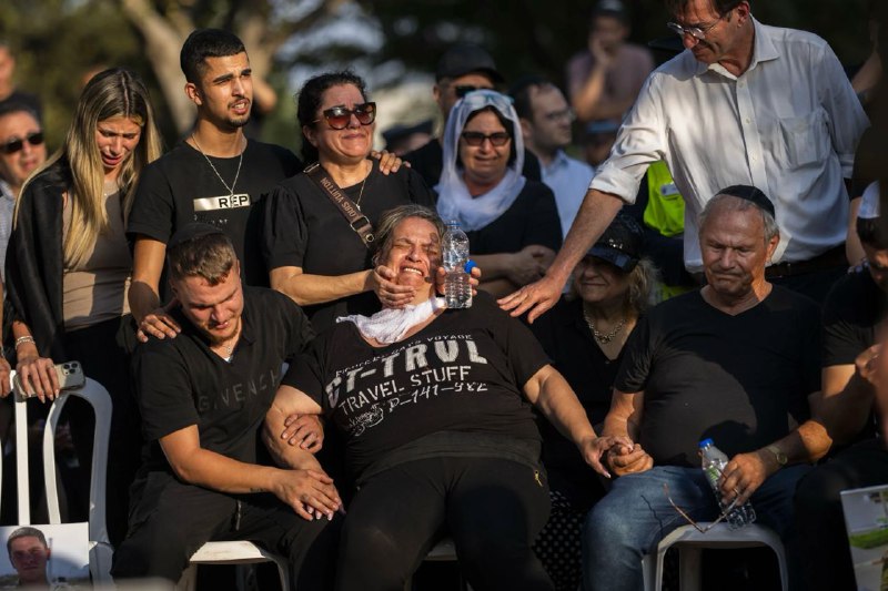 以色列国防军发言人丹尼尔·哈加里2日说，以军已经完成对加沙城的包围，那里是哈马斯的中心