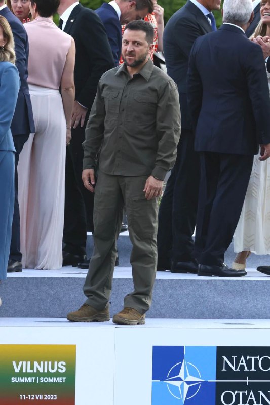 北约维尔纽斯峰会12日闭幕